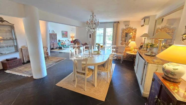 MAISON 5 PIÈCES DE 193 m² - MOUANS-SARTOUX CASTELLARAS