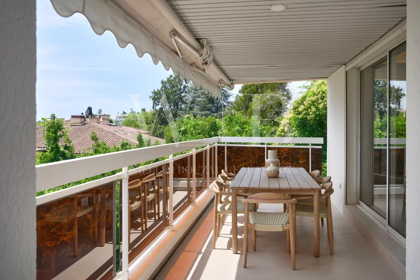 Cannes, la Basse Californie - Luxueux 5 P en dernier étage avec vue mer dans résidence avec piscine