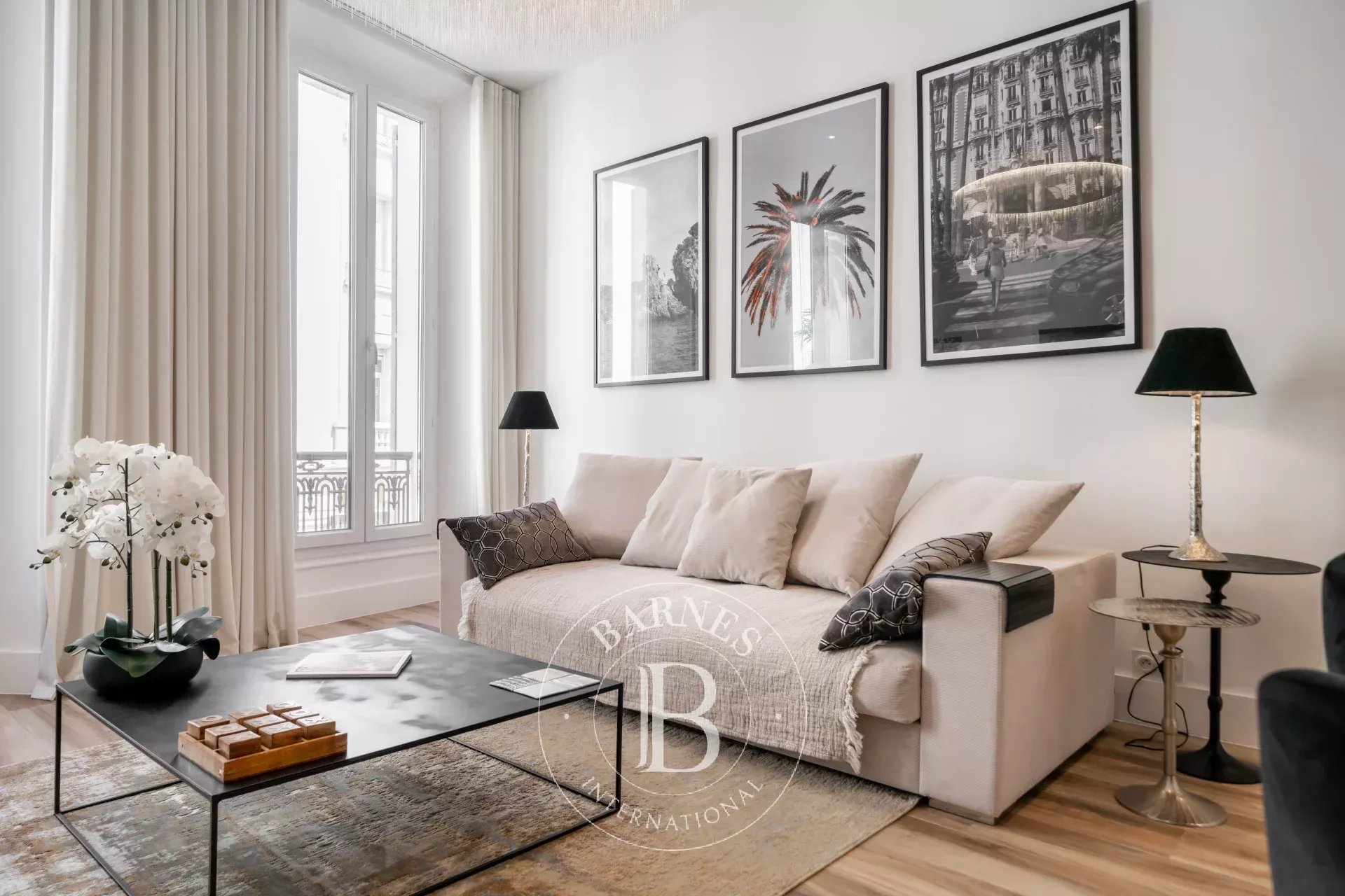 EXCLUSIVITÉ – CANNES BANANE – À 150 M DE LA CROISETTE – APPARTEMENT CONTEMPORAIN – 3 CHAMBRES