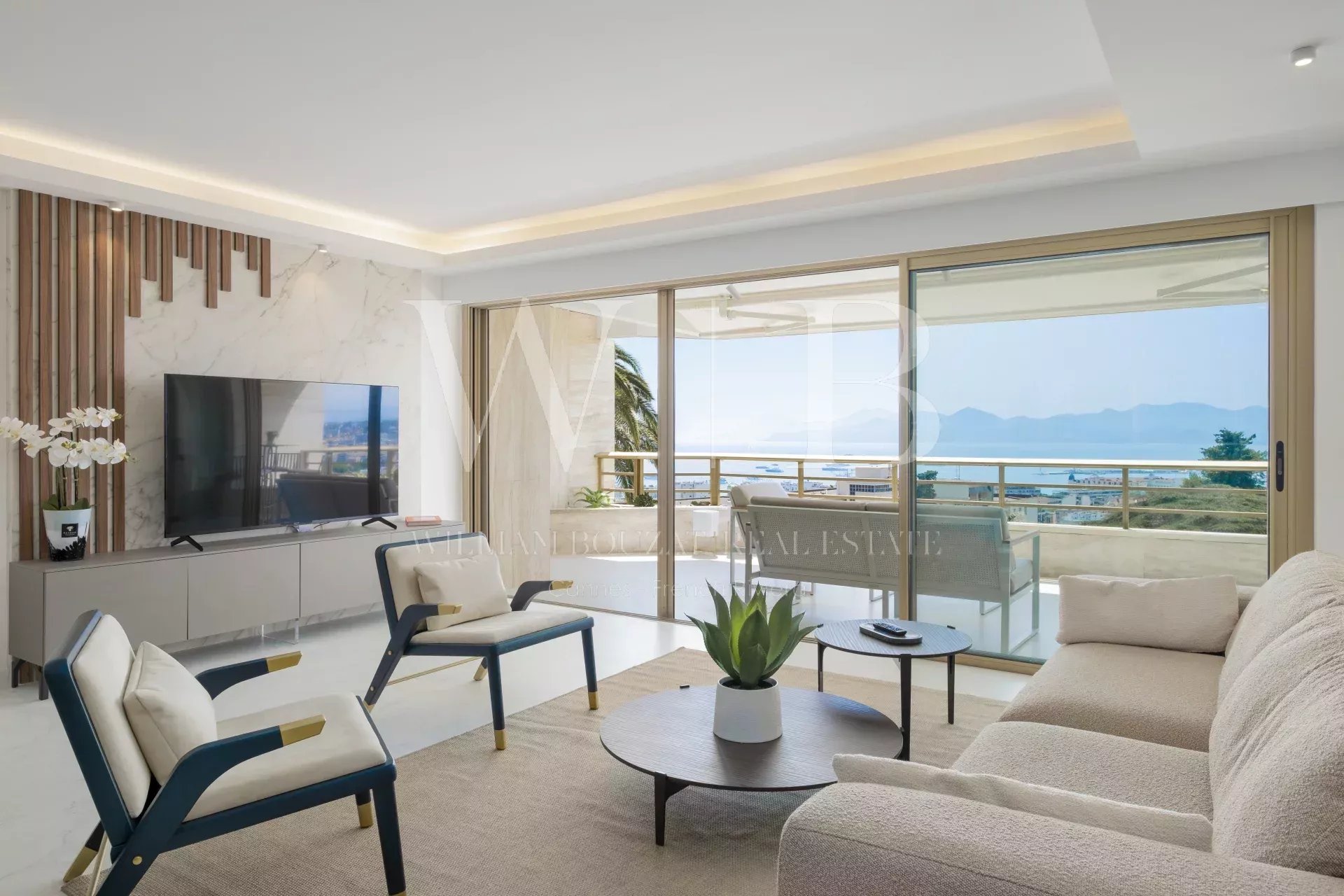 Cannes, la Californie -  Spendide 4 P + 2  P d'invités - Vue mer panoramique - Prestigieuse résidence avec piscine