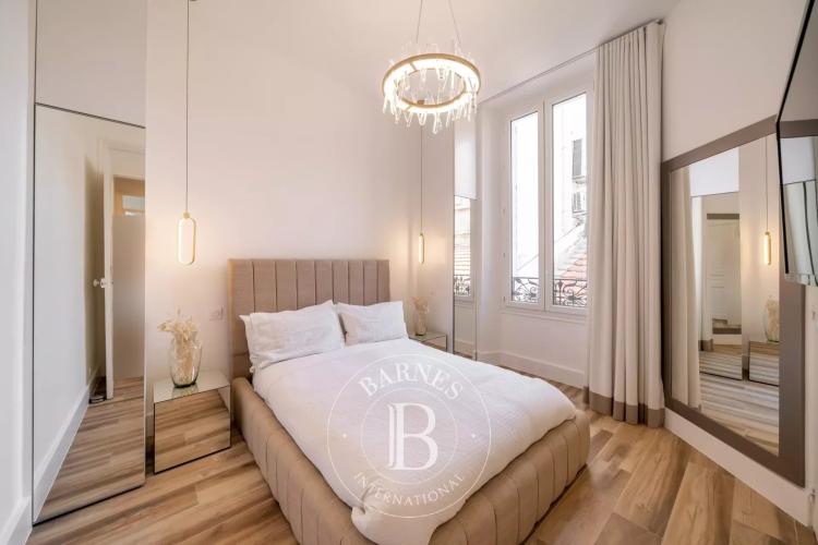CANNES BANANE – À 150 M DE LA CROISETTE – APPARTEMENT CONTEMPORAIN – 3 CHAMBRES