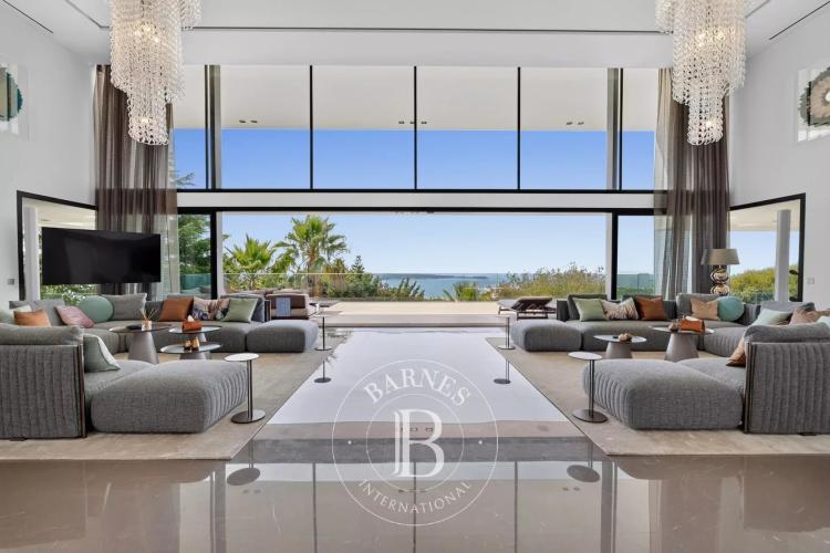 CANNES CALIFORNIE - VILLA CONTEMPORAINE AVEC VUE MER PANORAMIQUE - 8 CHAMBRES