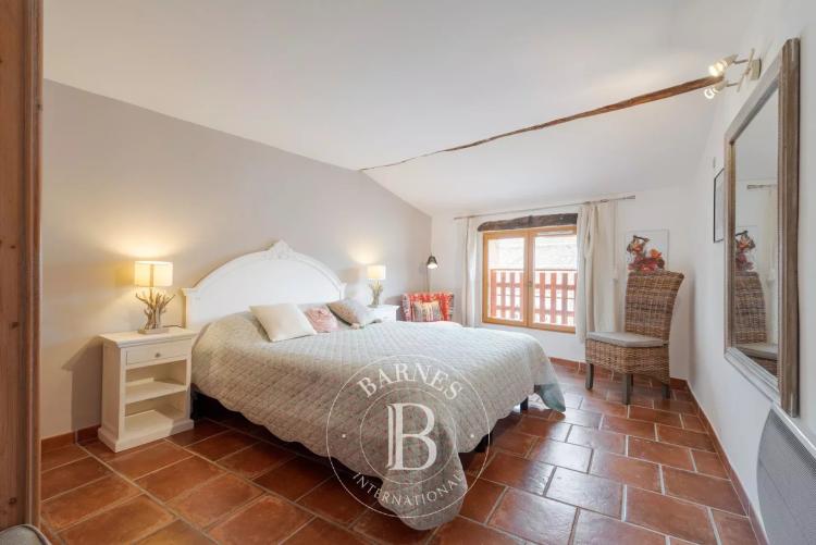 Valbonne - Authentique maison de village rénovée