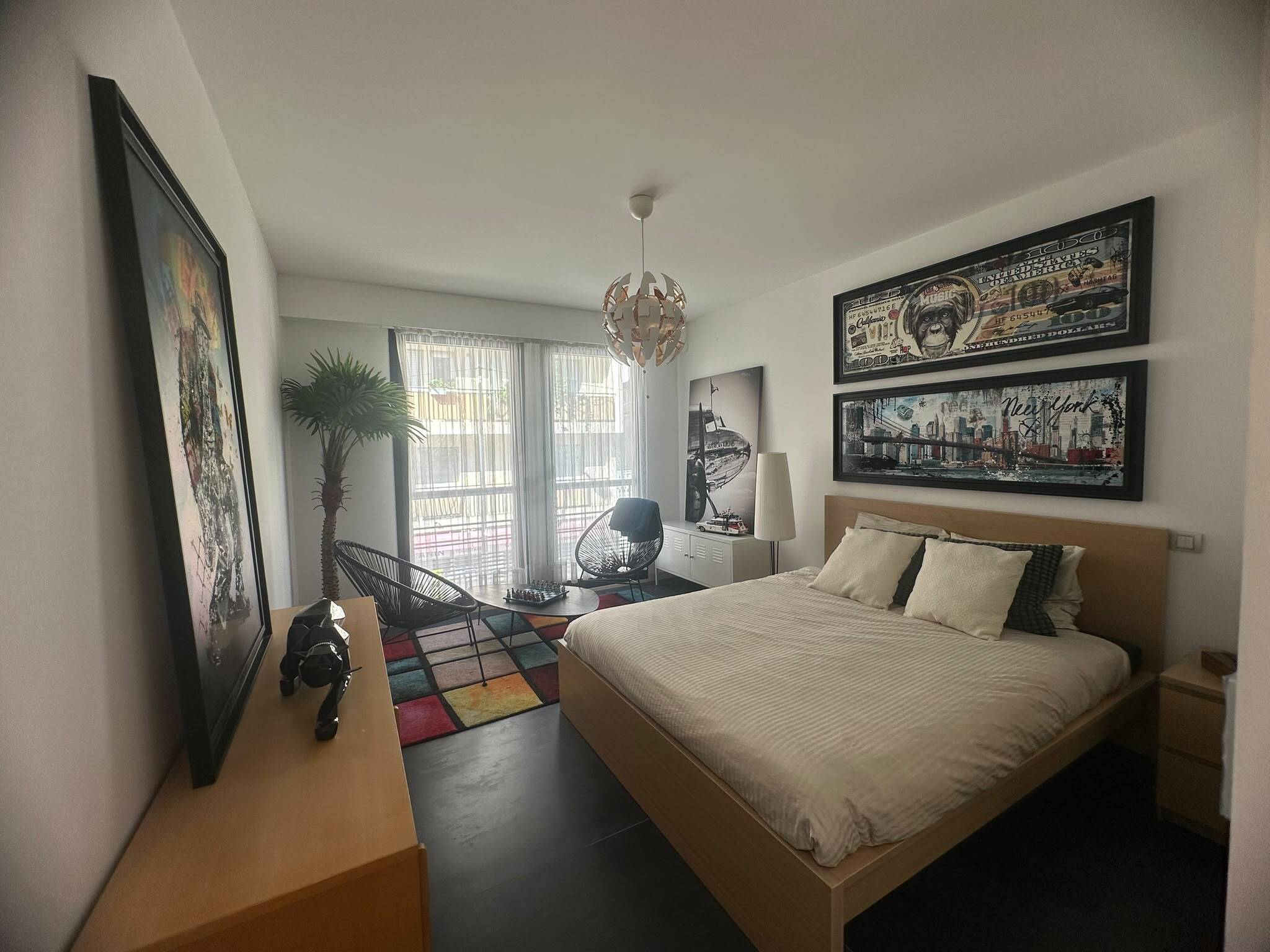 Antibes – Loft d’architecte de 210 m², trois terrasses et vue mer à 180°