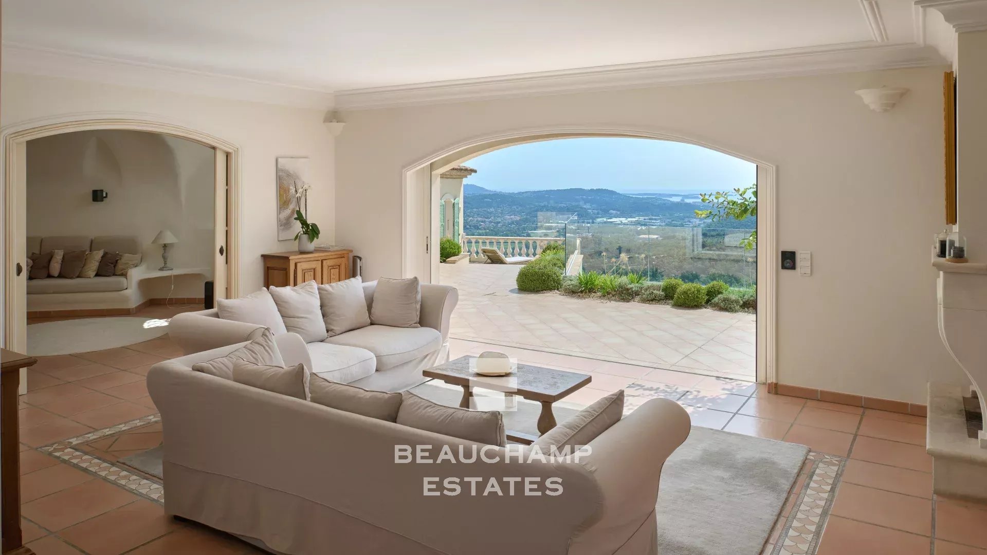 Villa provençale avec vue panoramique sur les collines - Pégomas