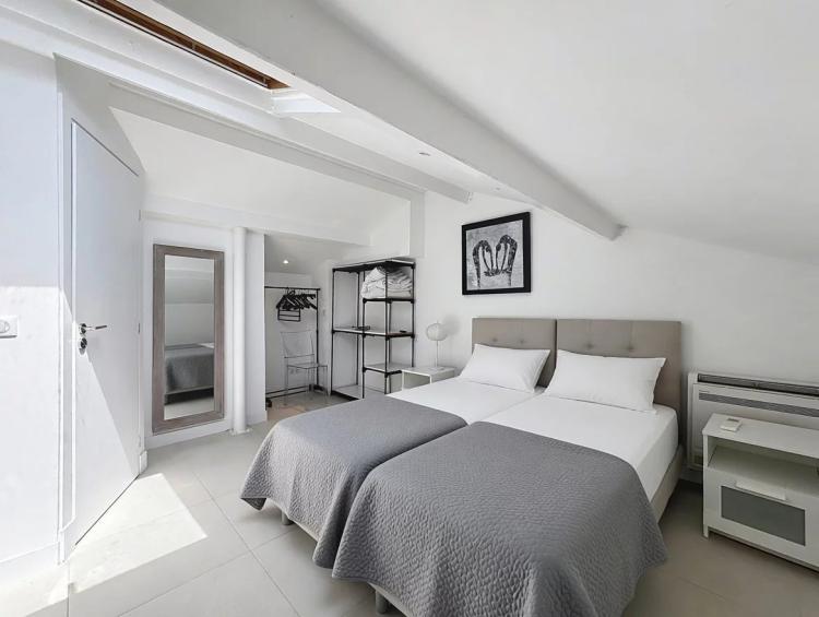 EXCLUSIVITÉ DUPLEX DERNIER ÉTAGE CANNES 4P TERRASSE