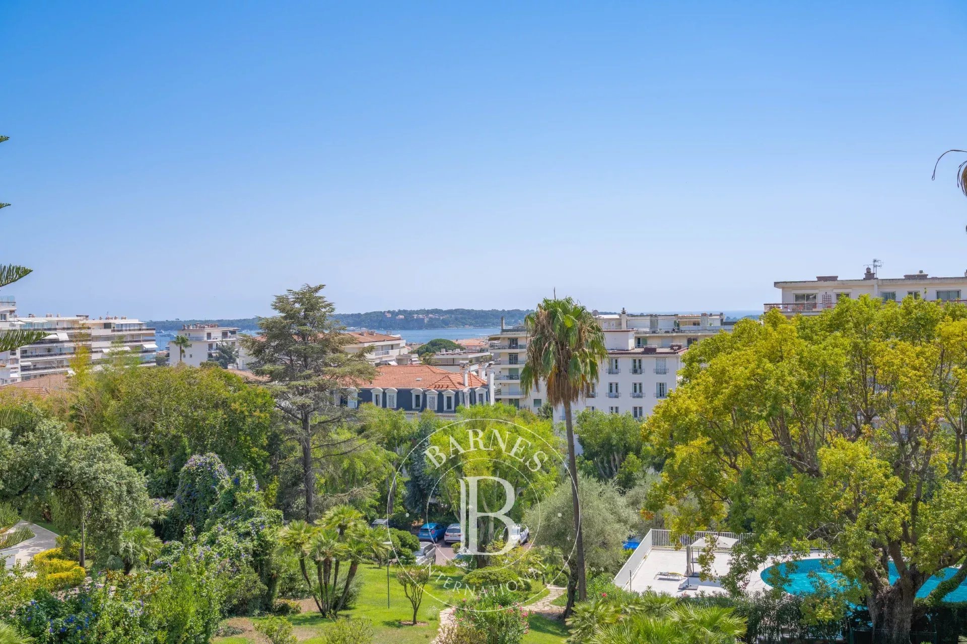 EXCLUSIVITÉ CANNES BASSE CALIFORNIE - 3/4 PIÈCES - VUE MER - TERRASSE - PISCINE
