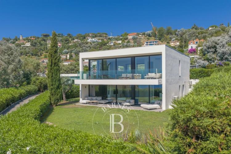 GOLFE-JUAN - VILLA CONTEMPORAINE - VUE MER PANORAMIQUE