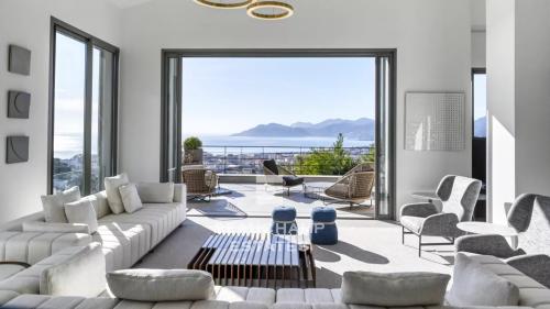 villa contemporaine 5 chambres avec vue mer panoramique - Cannes