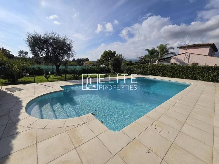 APPARTEMENT 3 PIECES 80m² + JARDIN + 2 PARKINGS MOUANS-SARTOUX
