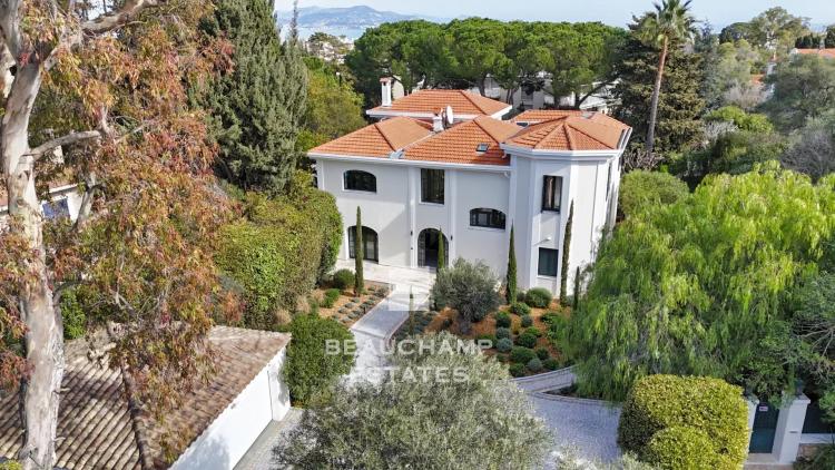 villa art déco 6 chambres avec piscine - cap d'antibes