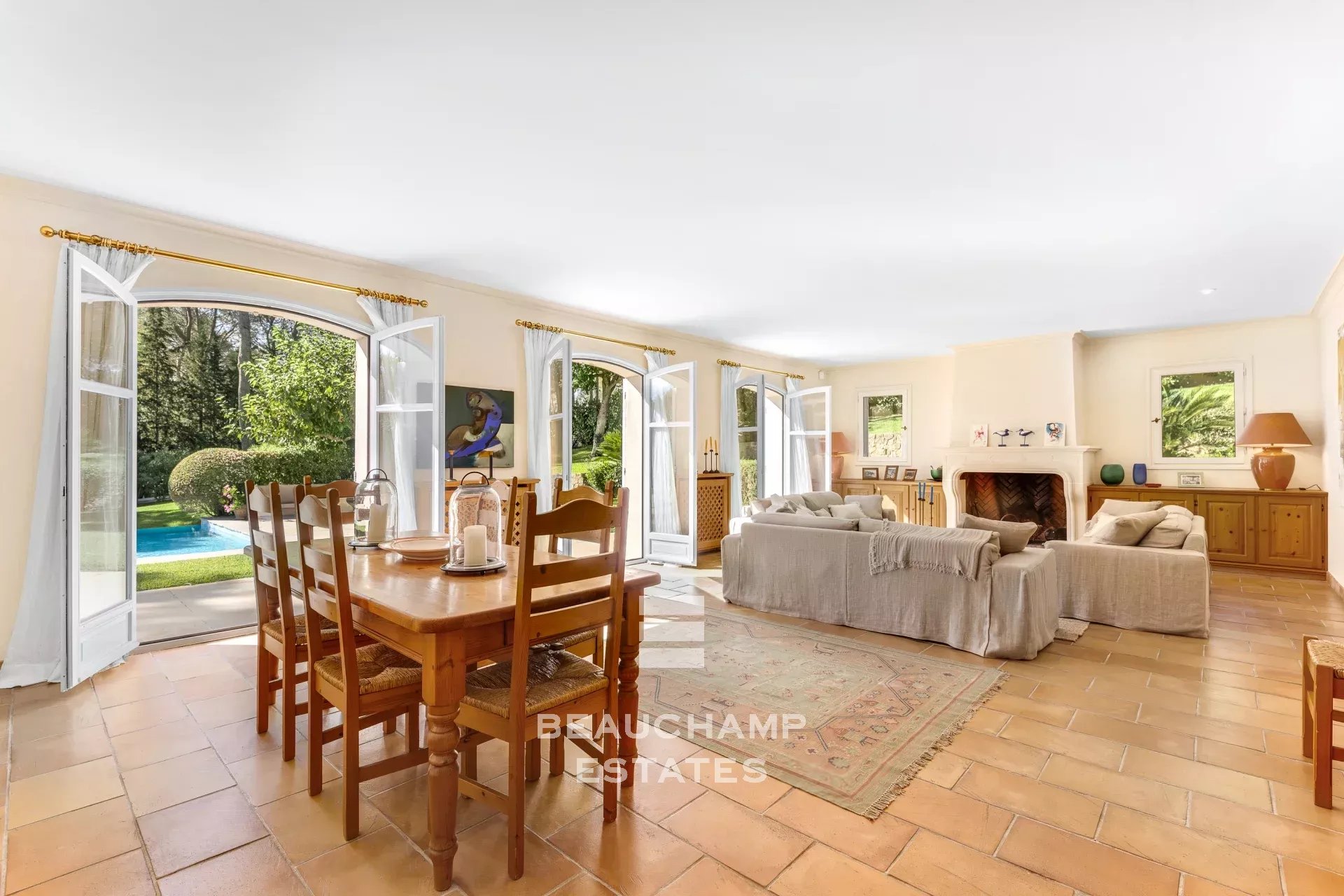 Propriété provençale 6 chambres dans un domaine privé - Mougins
