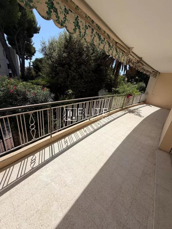 APPARTEMENT 3 PIÈCES DE 90 M² AVEC TERRASSE – LE CANNET