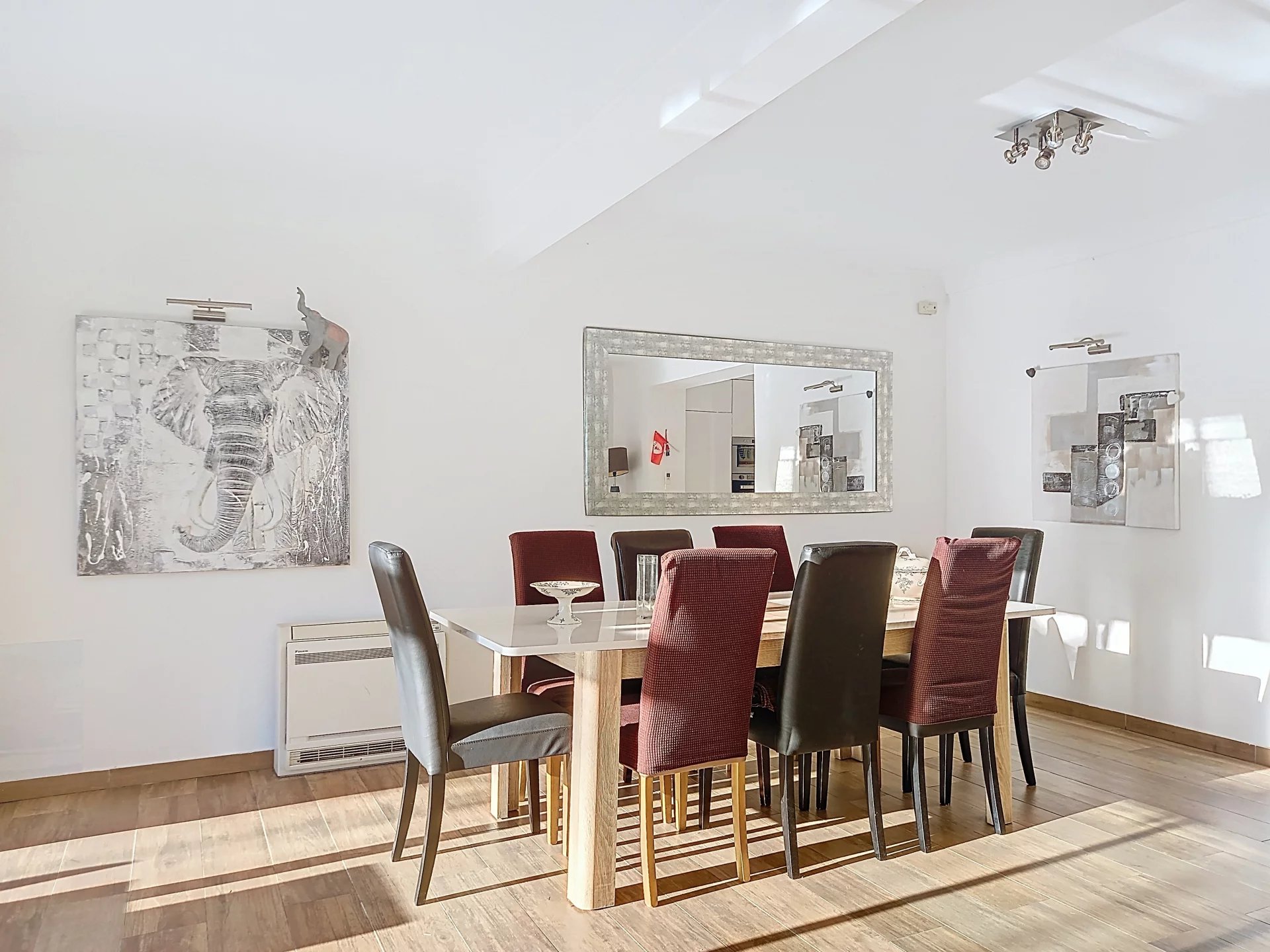 VENTE VILLA 5P VUE MER & PISCINE - CANNES CENTRE