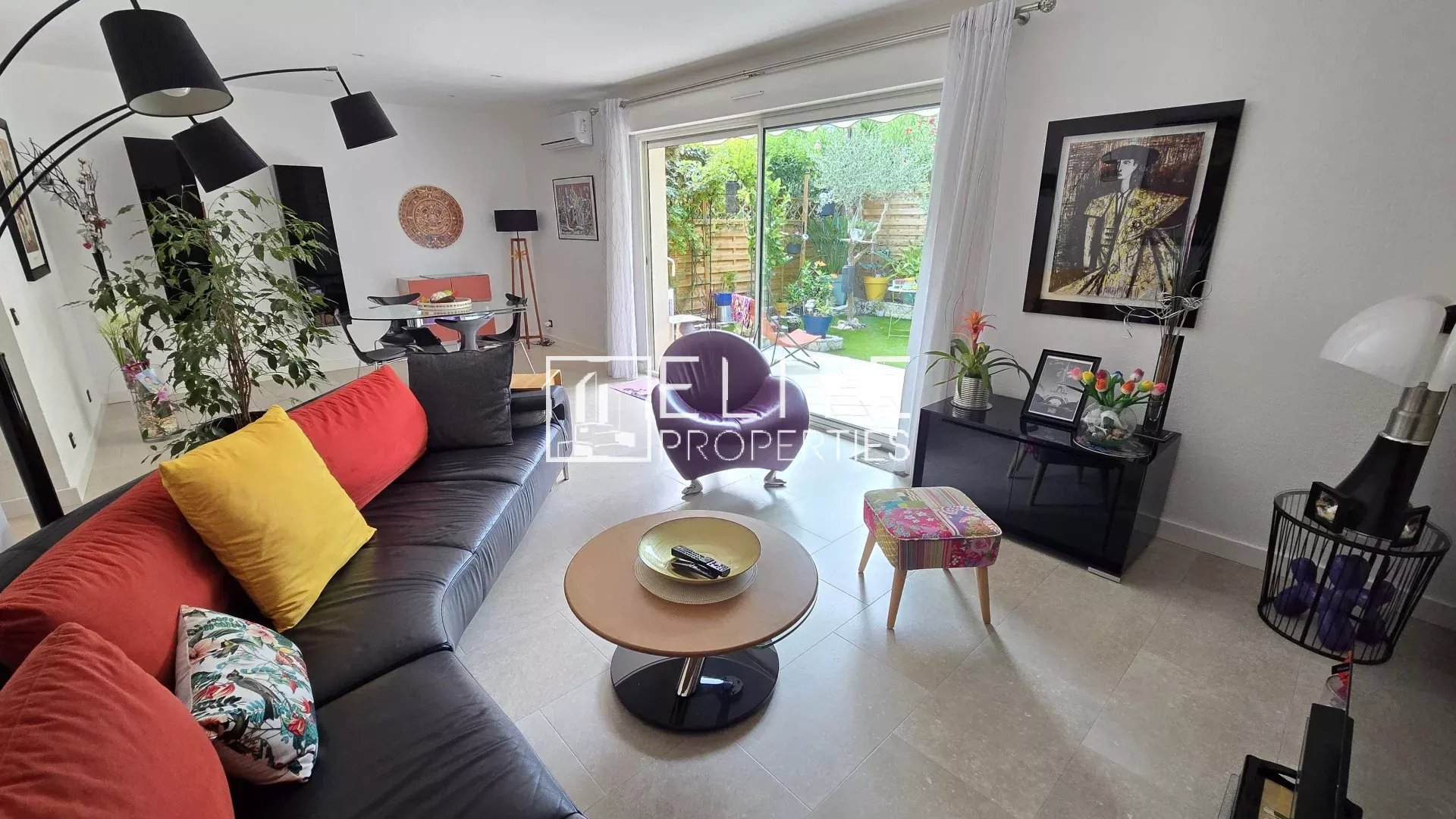 MAISON 6 PIÈCES + GARAGE ET PARKING – LE CANNET
