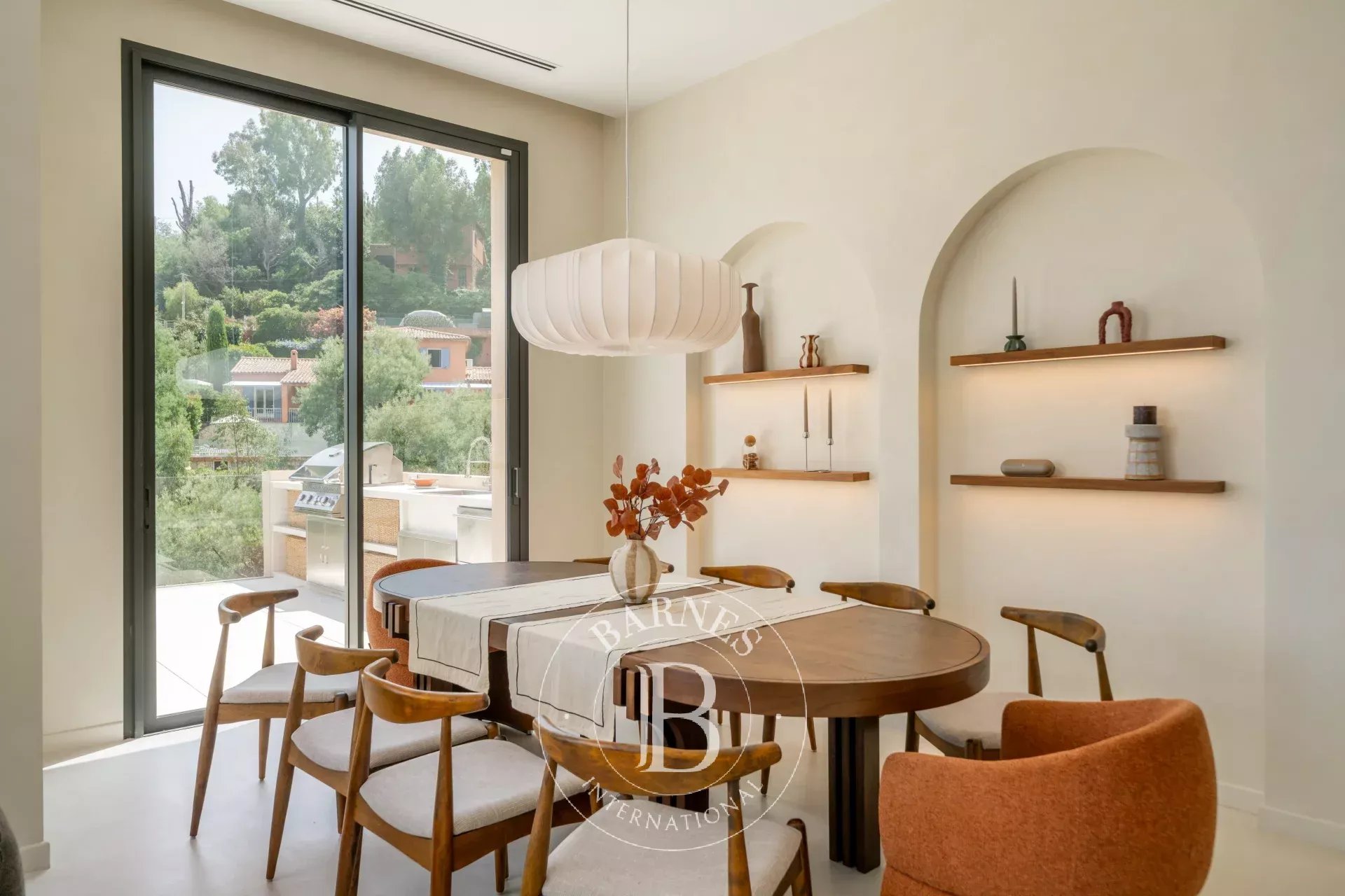THÉOULE-SUR-MER - VILLA CONTEMPORAINE VUE MER