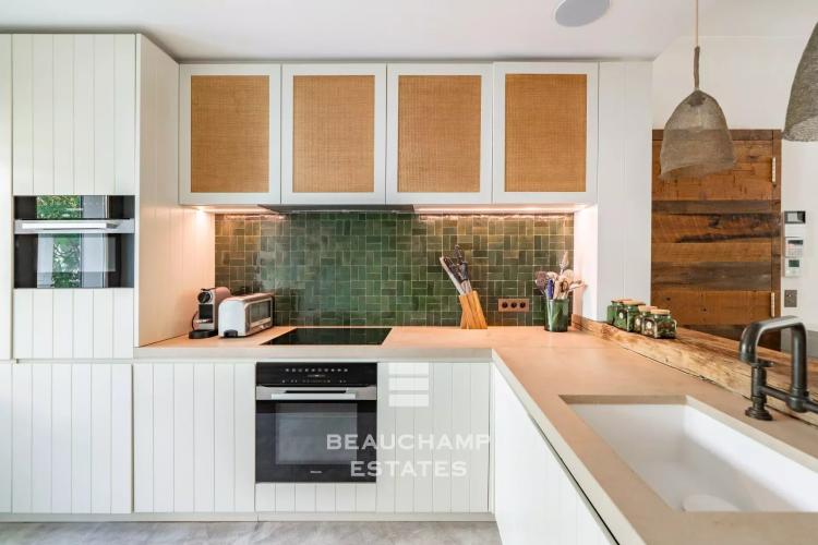 Appartement en rez-de-jardin avec piscine privative - Cannes Palm Beach