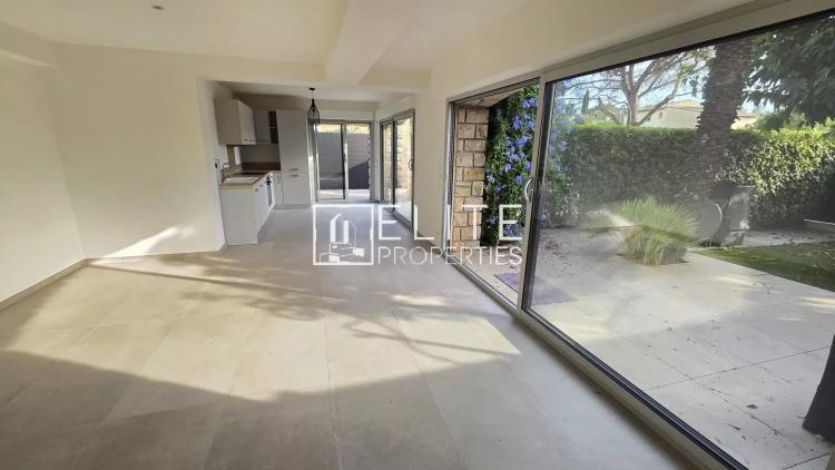 APPARTEMENT 3 PIECES 80m² + JARDIN + 2 PARKINGS MOUANS-SARTOUX