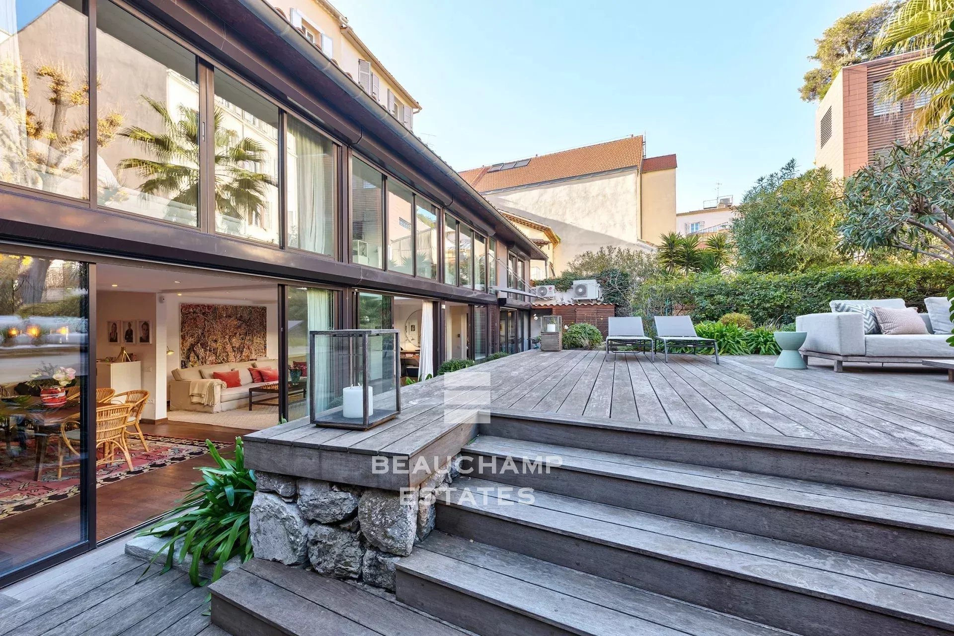 Duplex 4 chambres avec jardin - Cannes Centre