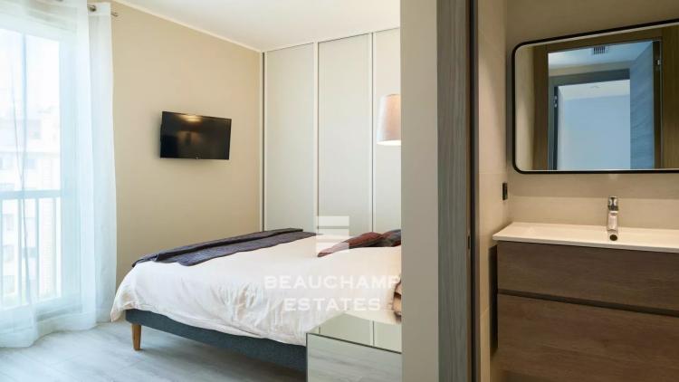 Cannes croisette - appartement avec vue mer panoramique