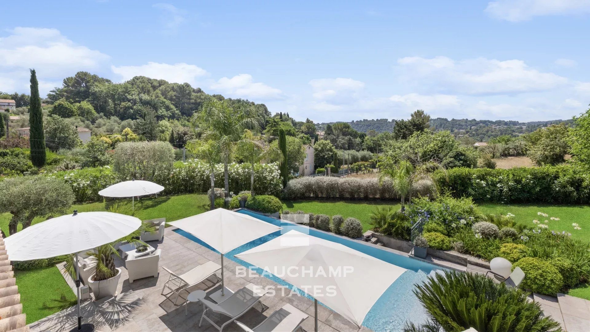 Villa provençale 4 chambres avec piscine - Valbonne