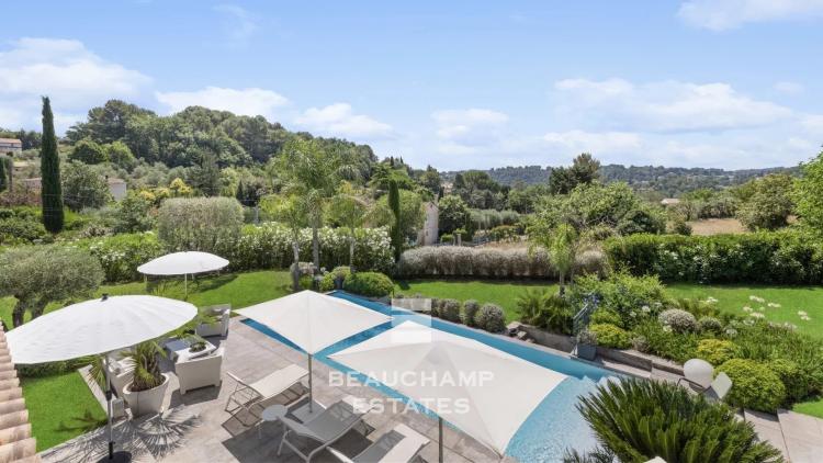 Villa provençale 4 chambres avec piscine - Valbonne