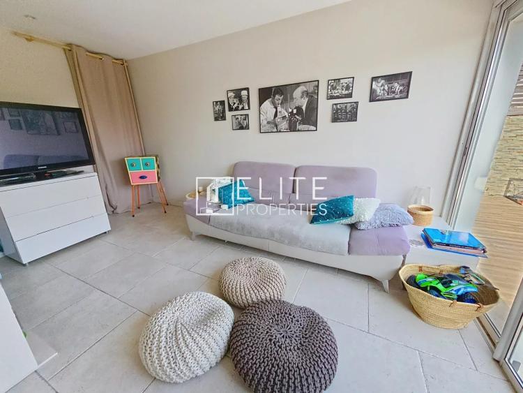 MAISON 5 PIÈCES 112 m² – VUE MER & PISCINE – CANNES