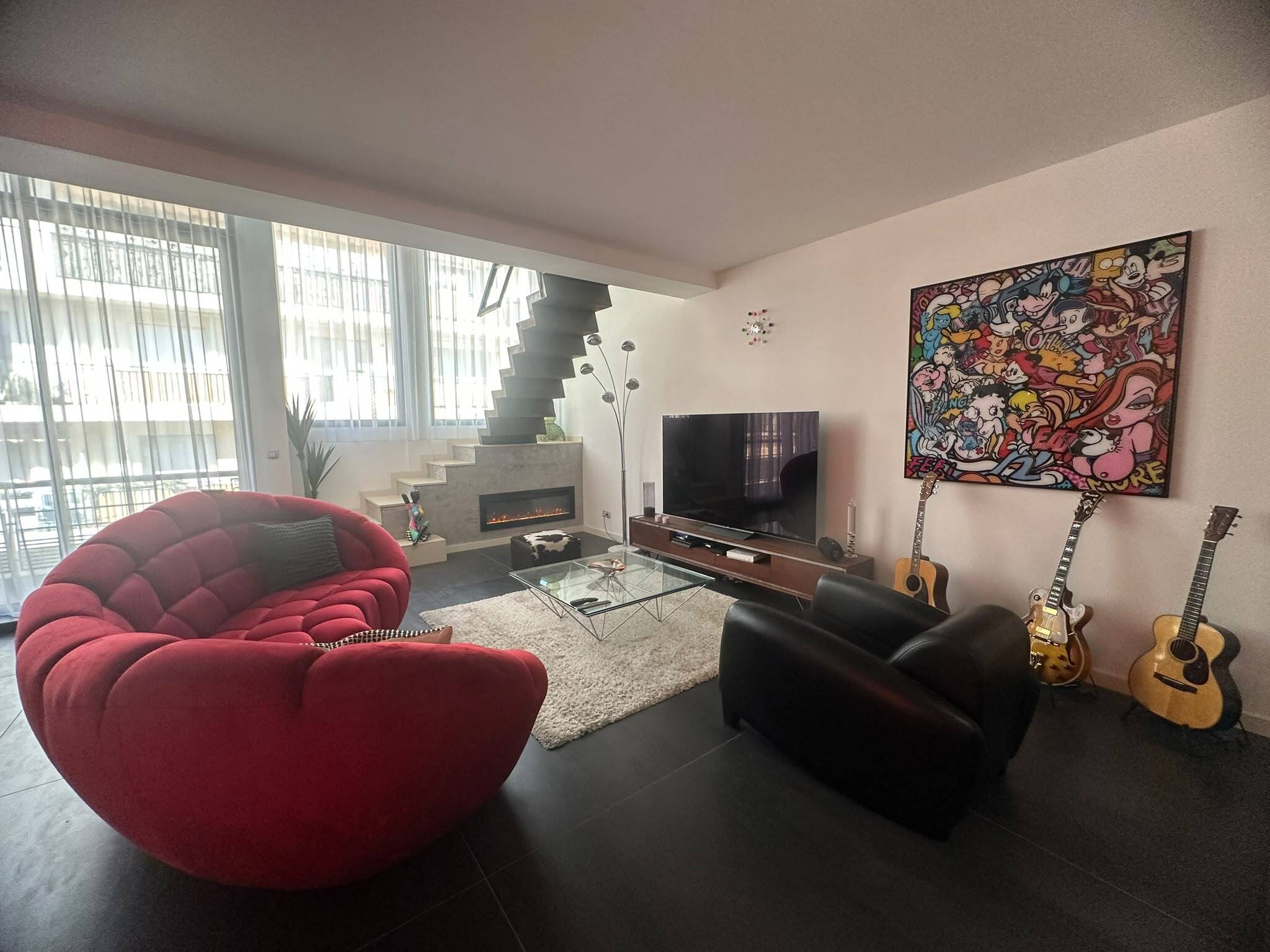 Antibes – Loft d’architecte de 210 m², trois terrasses et vue mer à 180°