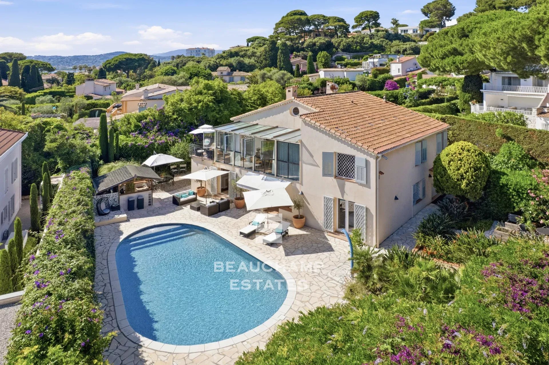 Villa moderne 5 chambres à pied des plages - Cap d'Antibes