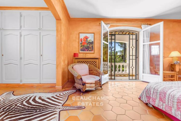 Propriété provençale 6 chambres dans un domaine privé - Mougins
