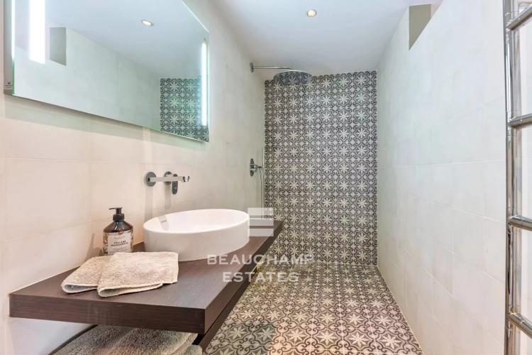 Duplex 4 chambres avec jardin - Cannes Centre