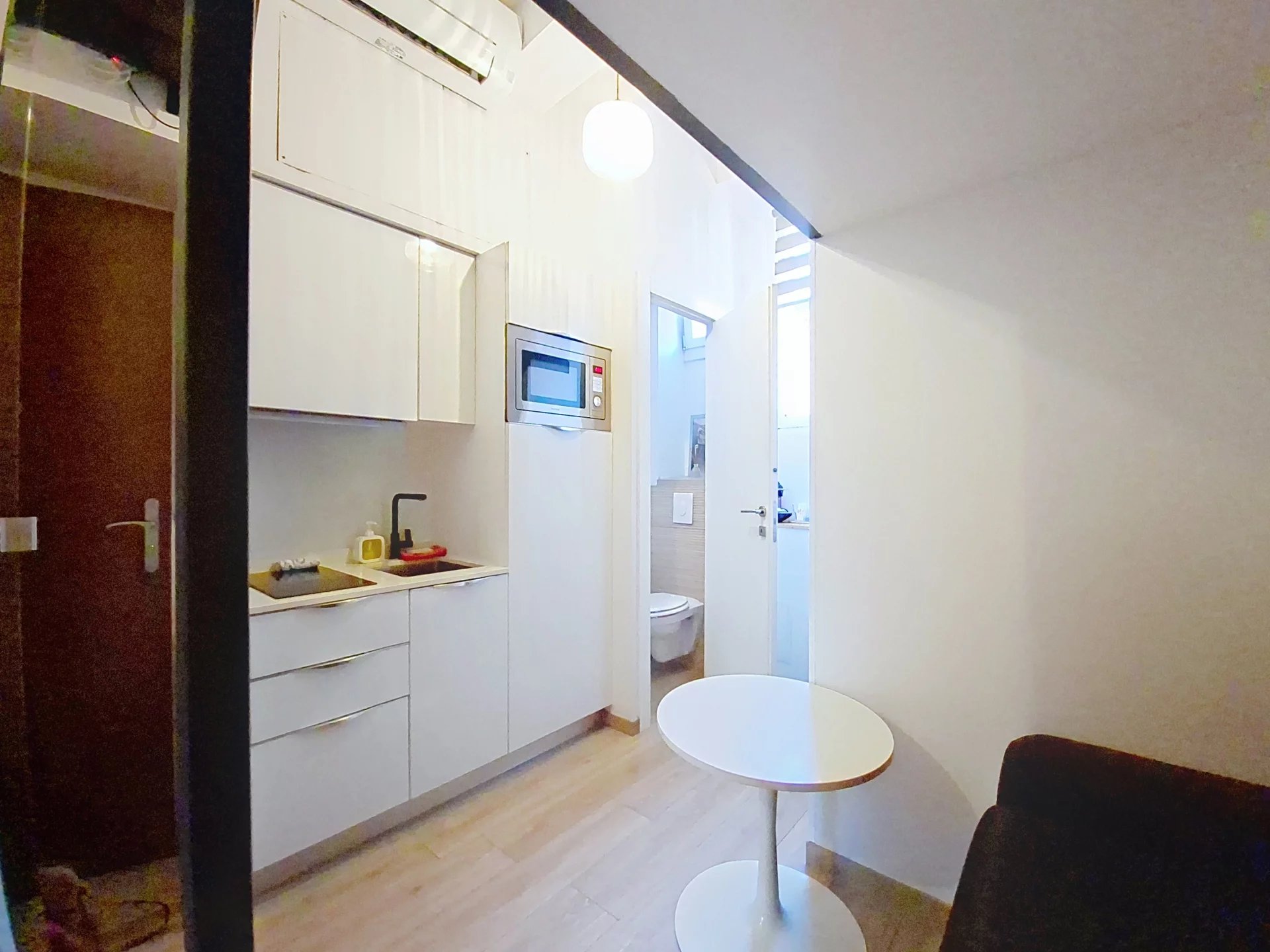 VENTE STUDIO CANNES - BANANE