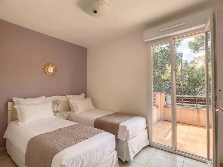 EXCLUSIVITÉ – VENTE APPARTEMENT 3 PIÈCES – CANNES STANISLAS