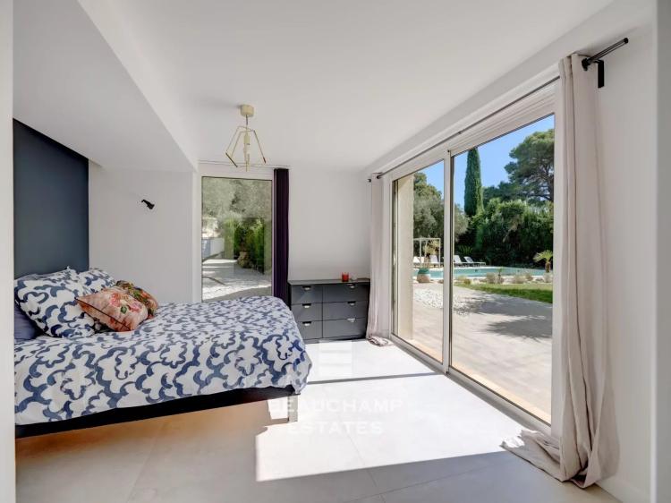 Villa néo-provençale 4 chambres avec piscine – Mougins
