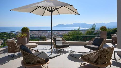 villa contemporaine 5 chambres avec vue mer panoramique - Cannes