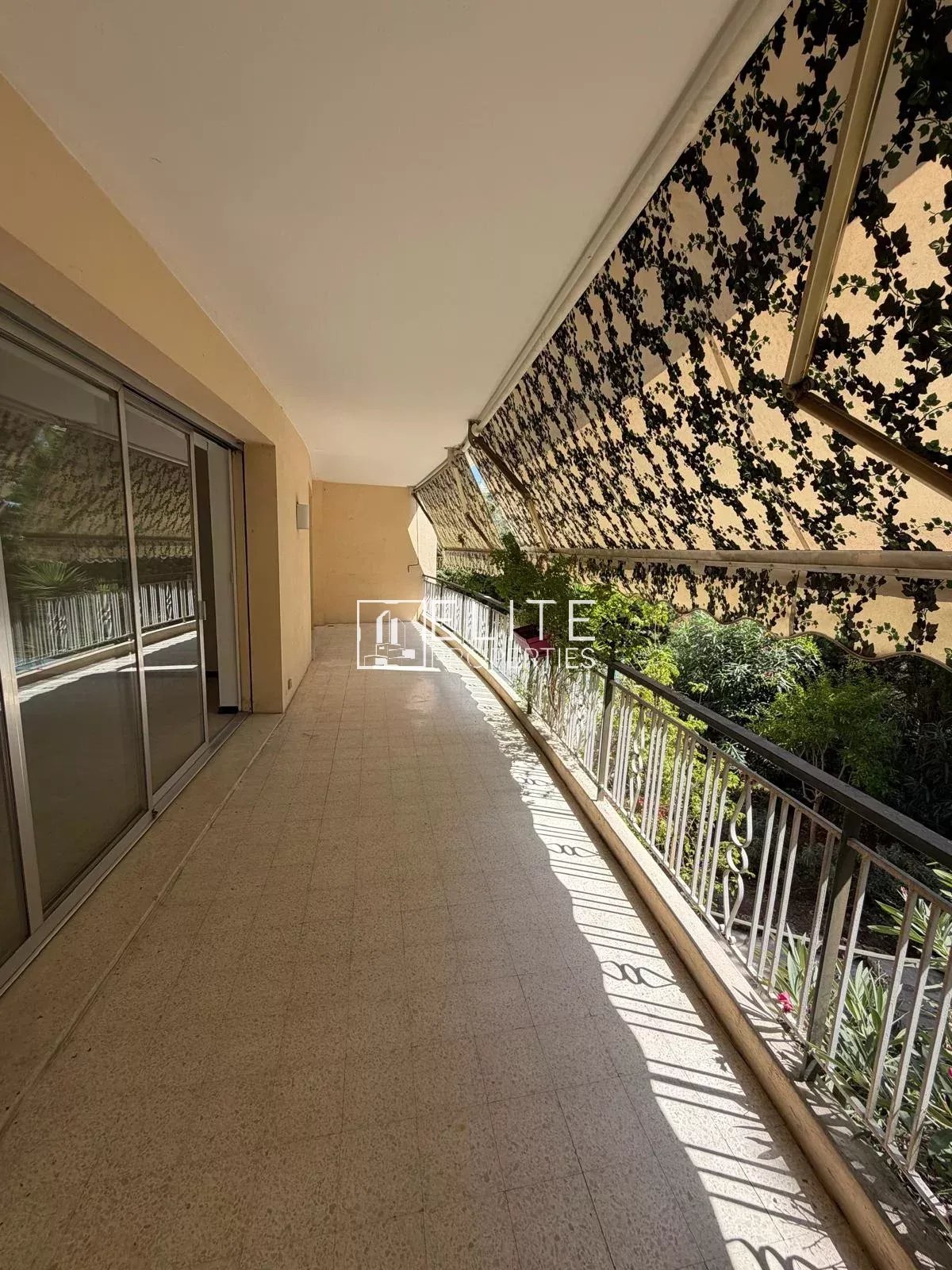 APPARTEMENT 3 PIÈCES DE 90 M² AVEC TERRASSE – LE CANNET