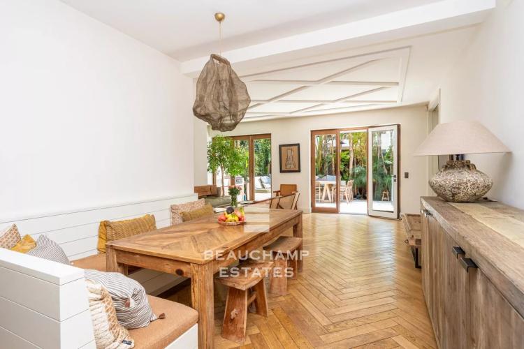 Appartement en rez-de-jardin avec piscine privative - Cannes Palm Beach
