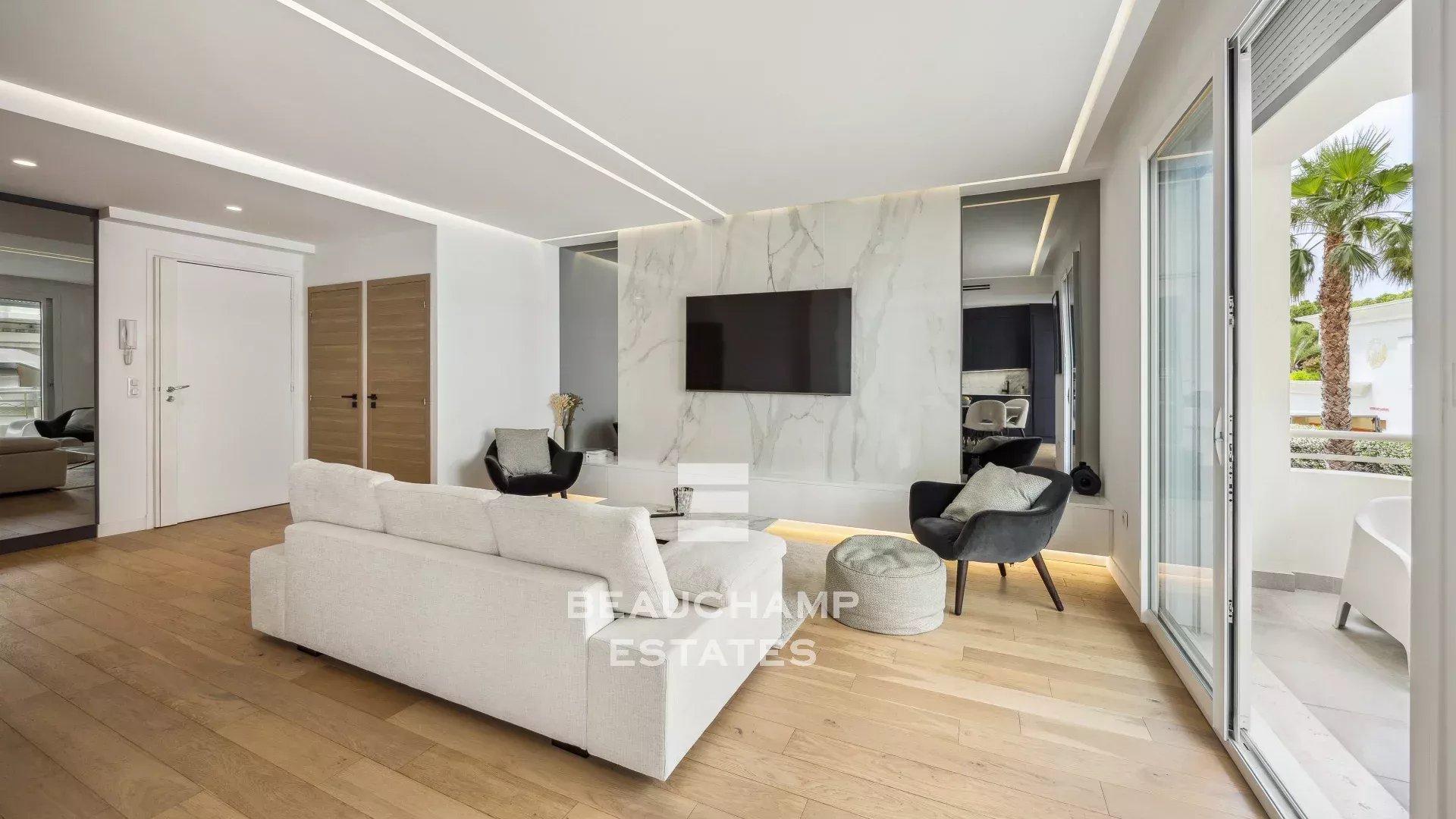 Cannes Croisette - Superbe appartement 3 pièces entièrement rénové