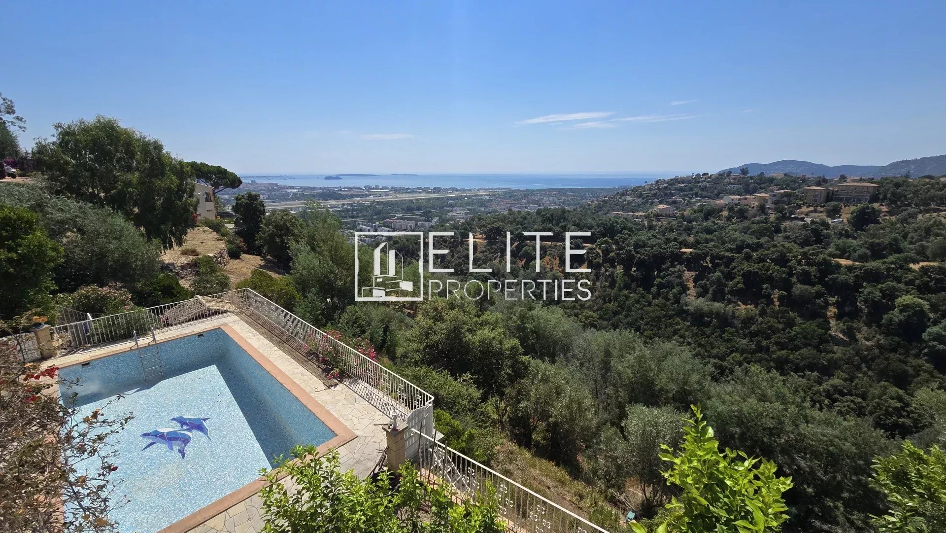 MAISON DE 155 m² + PISCINE & VUE MER  – MANDELIEU-LA-NAPOULE
