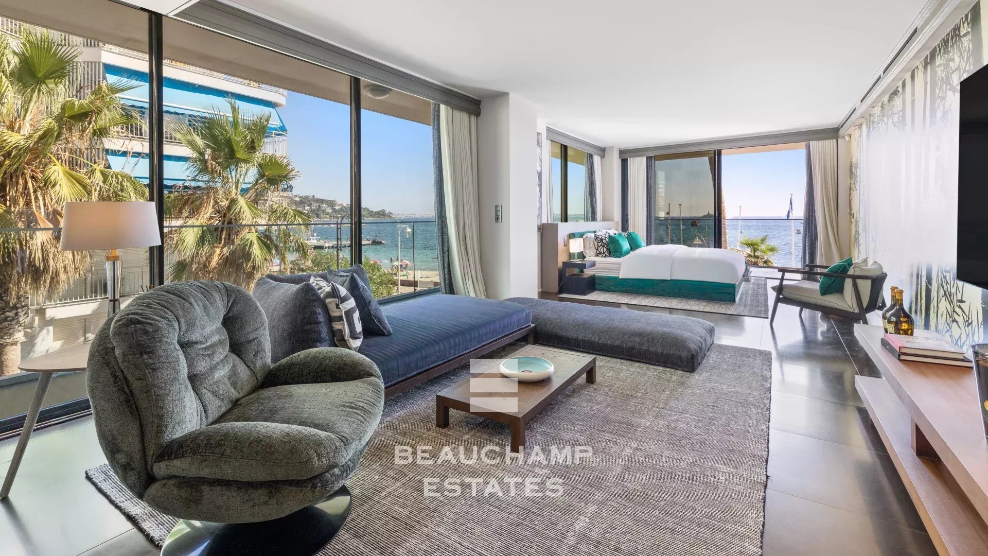 Co-exclusivité - Villa 6 chambres en front de mer - Cannes Palm Beach