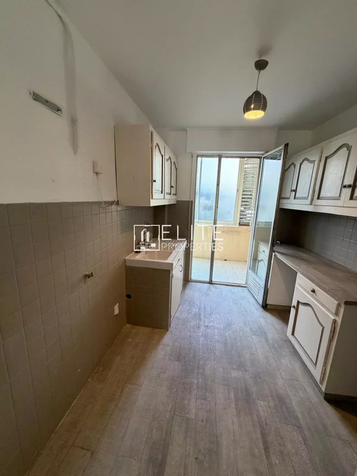 APPARTEMENT 3 PIÈCES DE 90 M² AVEC TERRASSE – LE CANNET