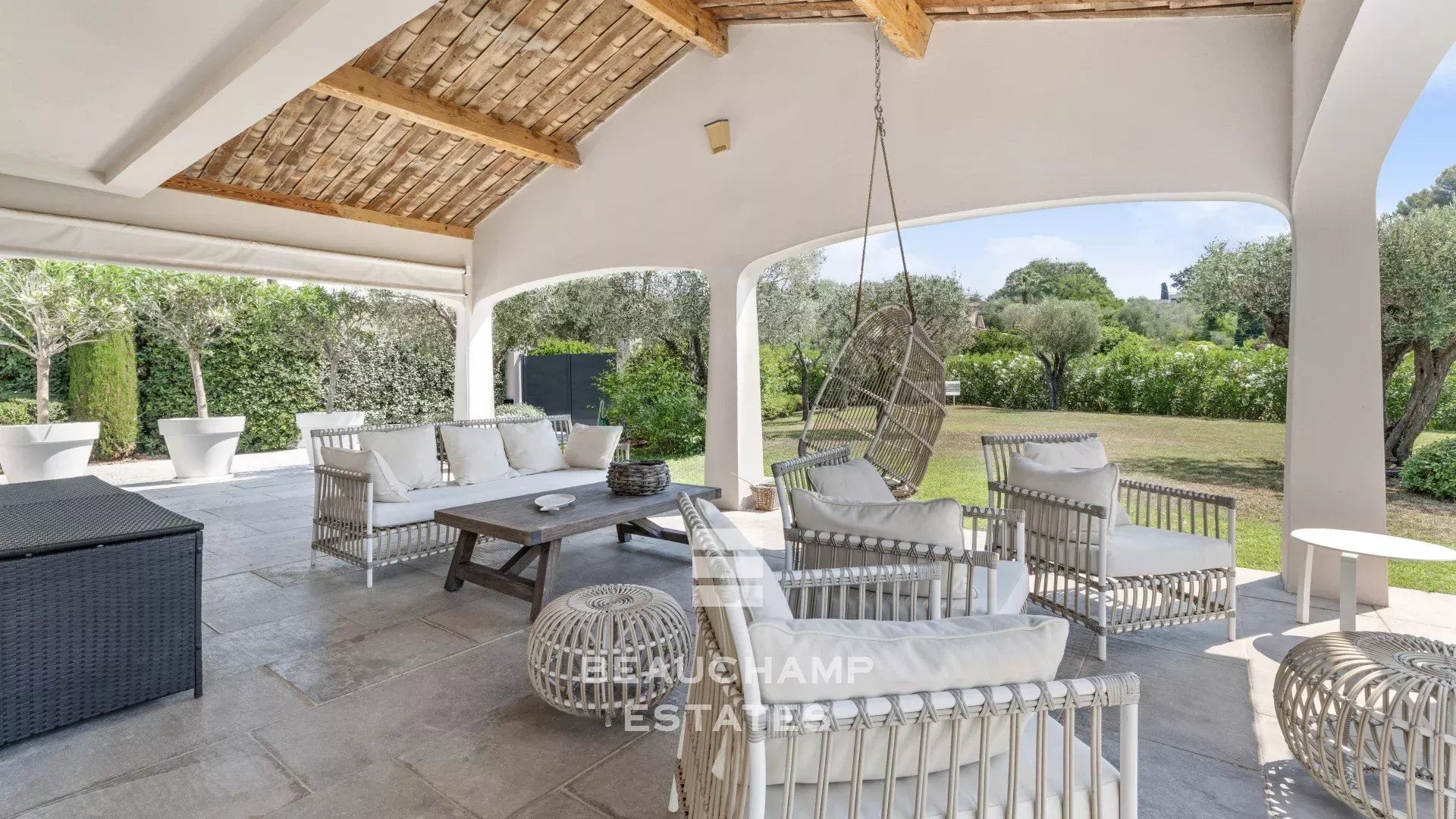 Villa provençale 4 chambres avec piscine - Valbonne