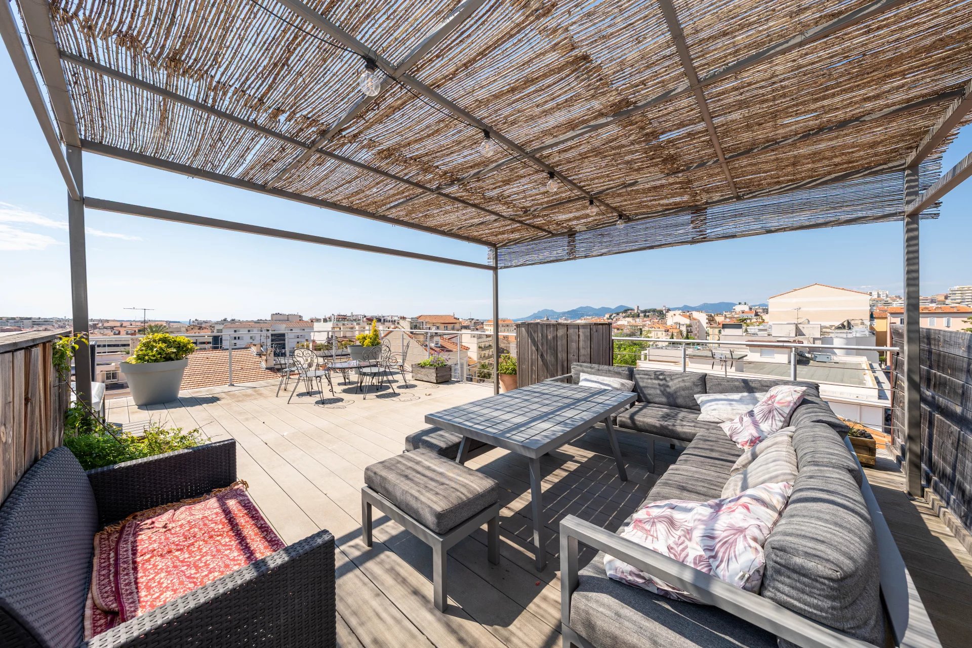 CANNES CENTRE PENTHOUSE TOIT TERASSE
