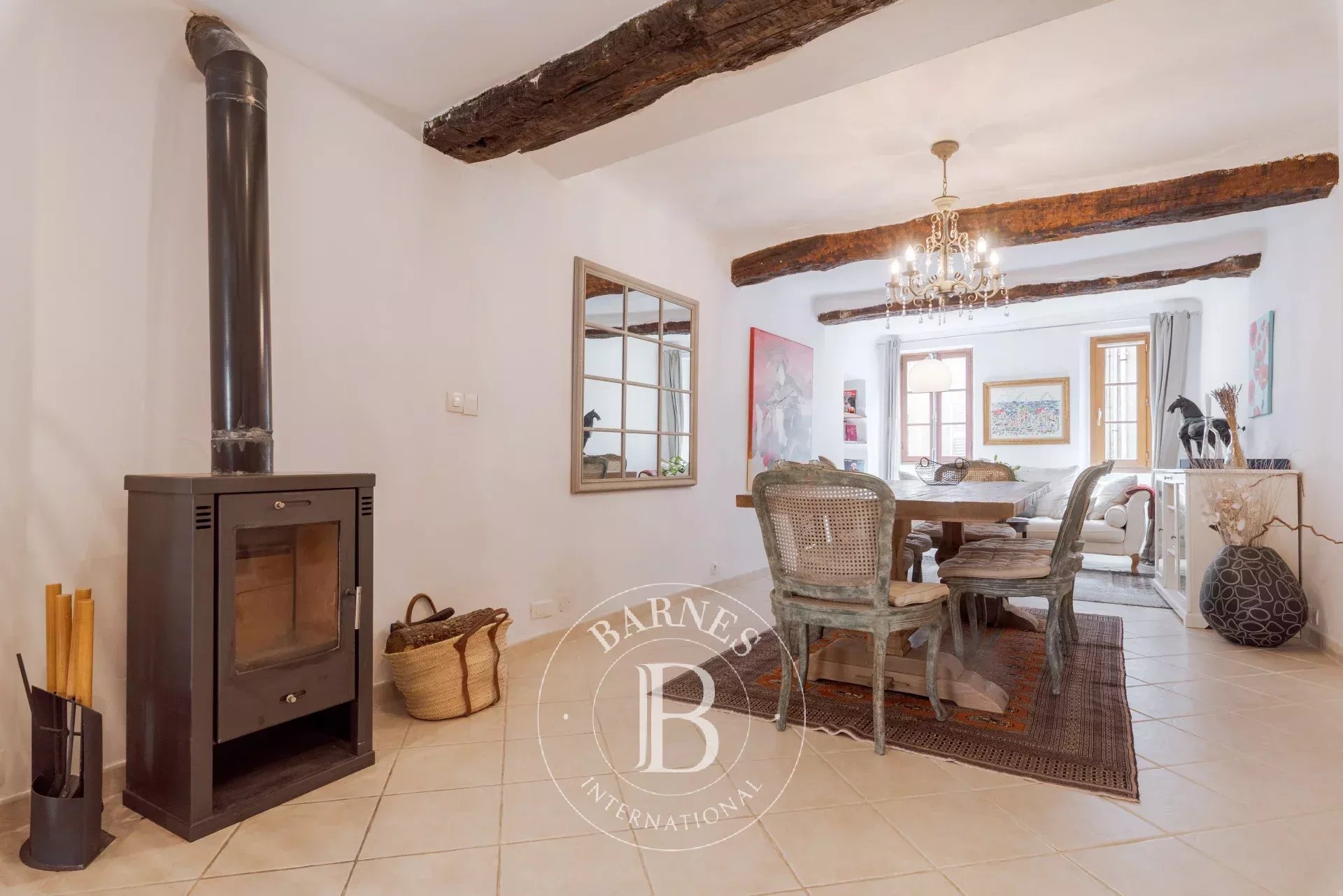 Valbonne - Authentique maison de village rénovée