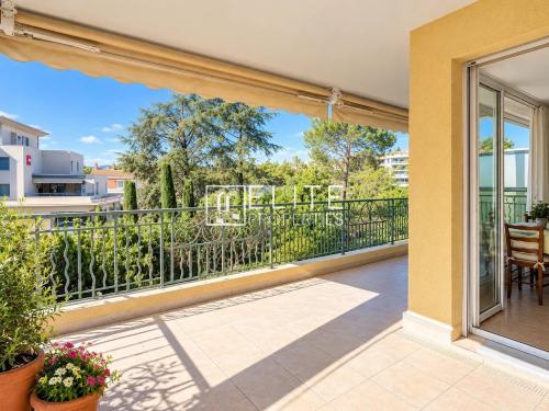 Appartement 3P 66 M² avec terrasse et garage privatif - MOUANS - SARTOUX