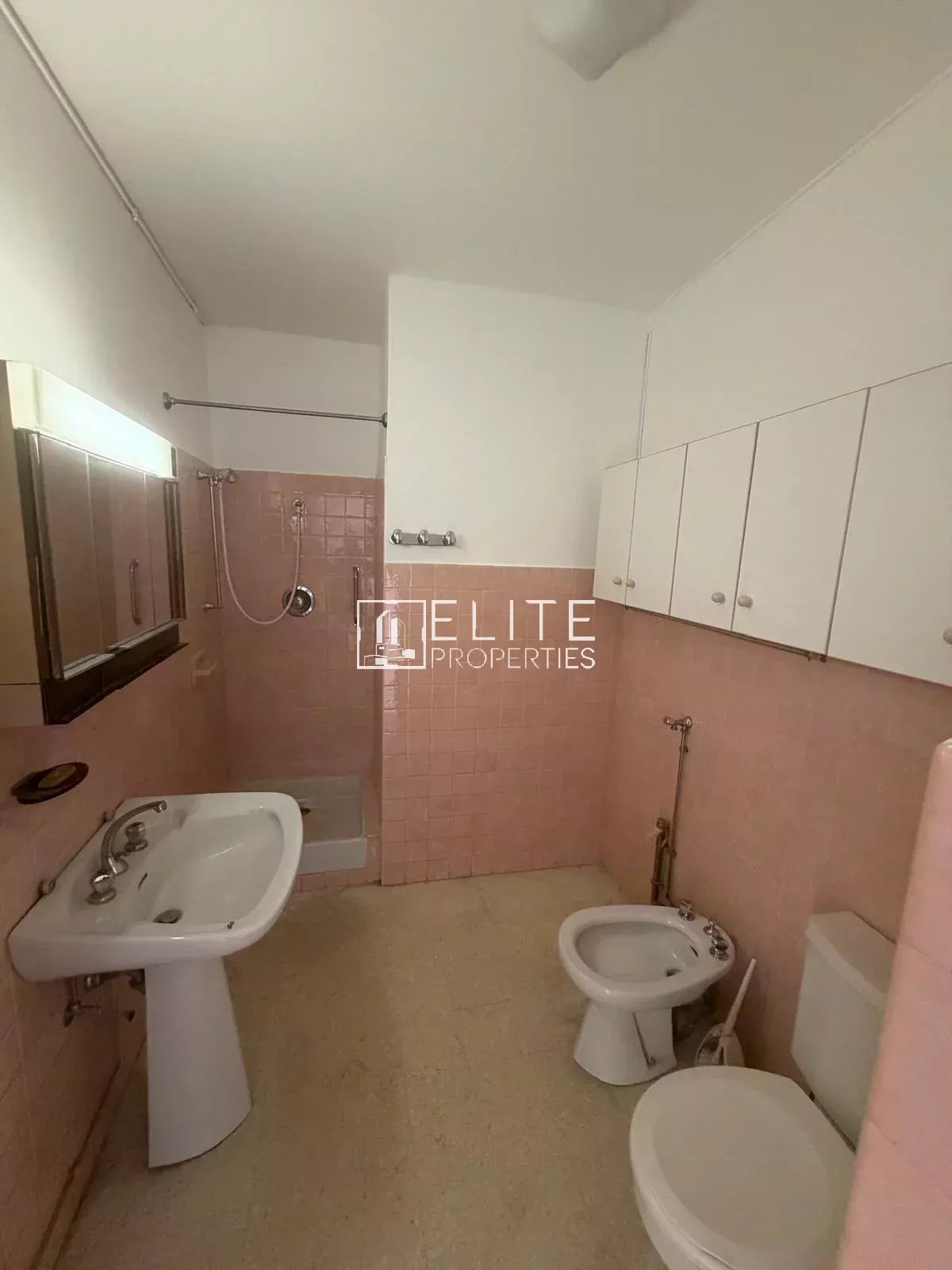 APPARTEMENT 5 PIÈCES DE 138 M² AVEC TERRASSE – LE CANNET