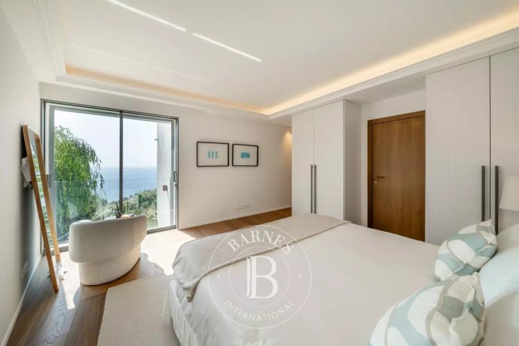 SUPER CANNES - VILLA CONTEMPORAINE NEUVE - VUE MER PANORAMIQUE SPECTACULAIRE