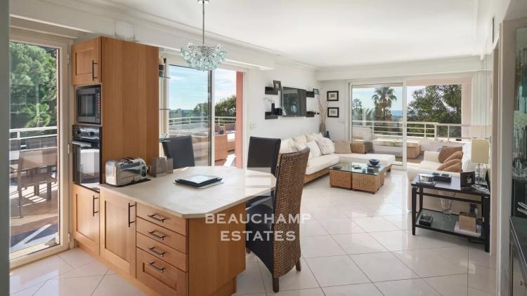 Appartement toit terrasse vue mer - Cannes