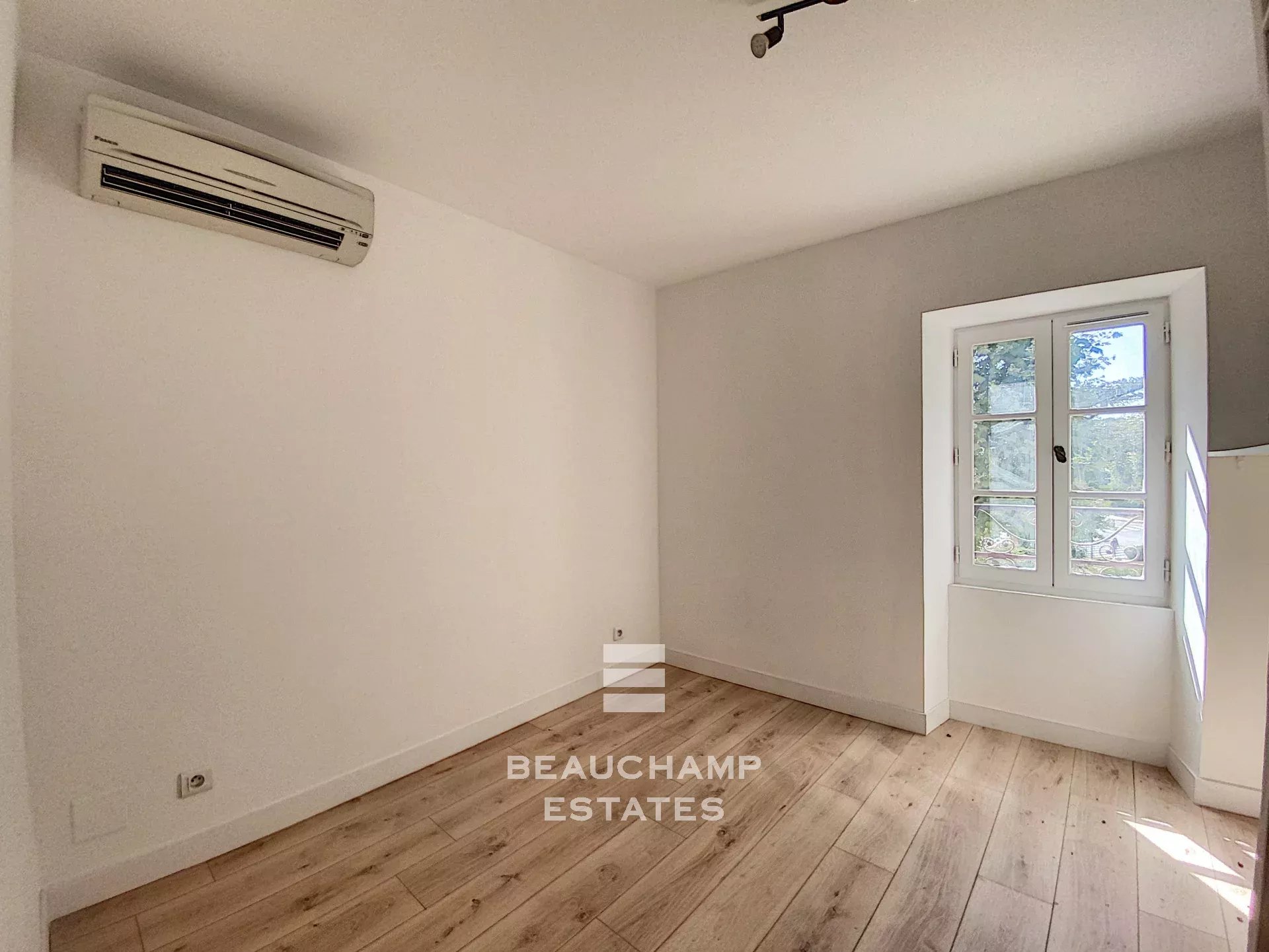 Immeuble 4 lots - Valbonne
