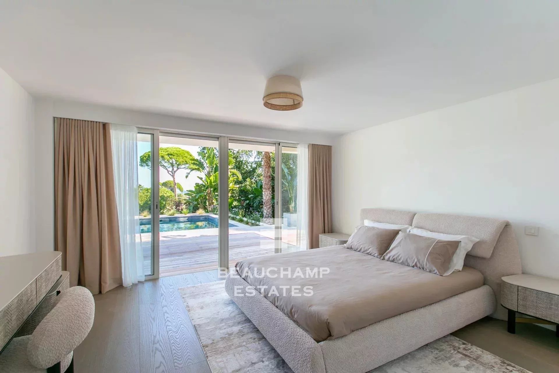 Villa moderne - 6 chambres - vue mer panoramique - cap d'antibes